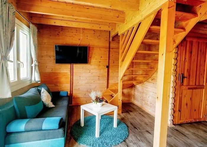 度假居 Comfortable Homes With A Pool